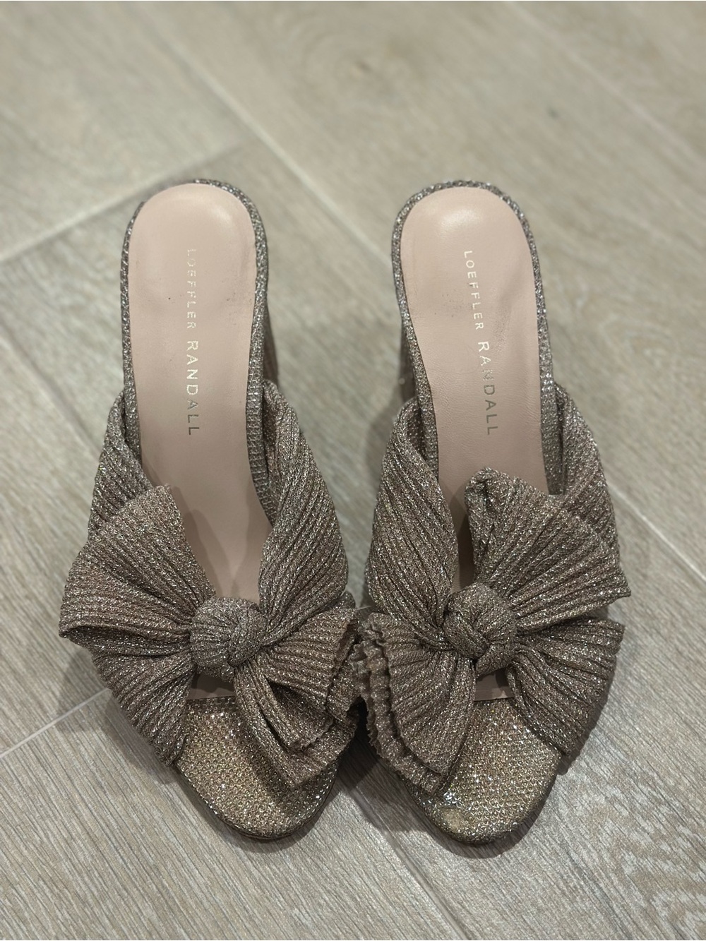 Loeffler Randall Glitter Knot Bow Slide - rose gold